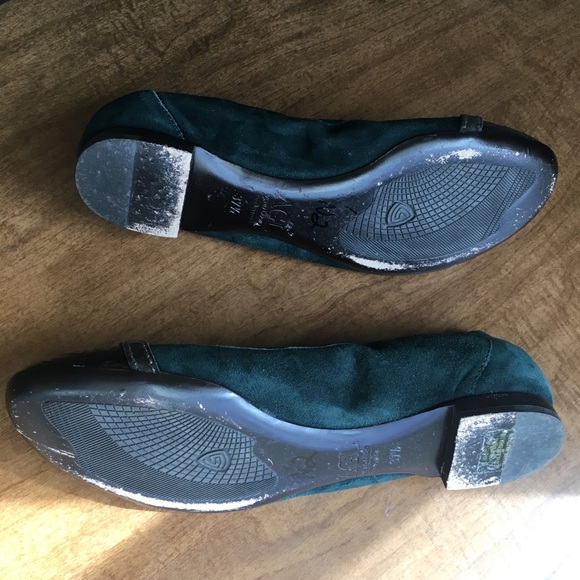 AGL Green Ballet Flat Snake Embossed Toe - Picture 6 of 8